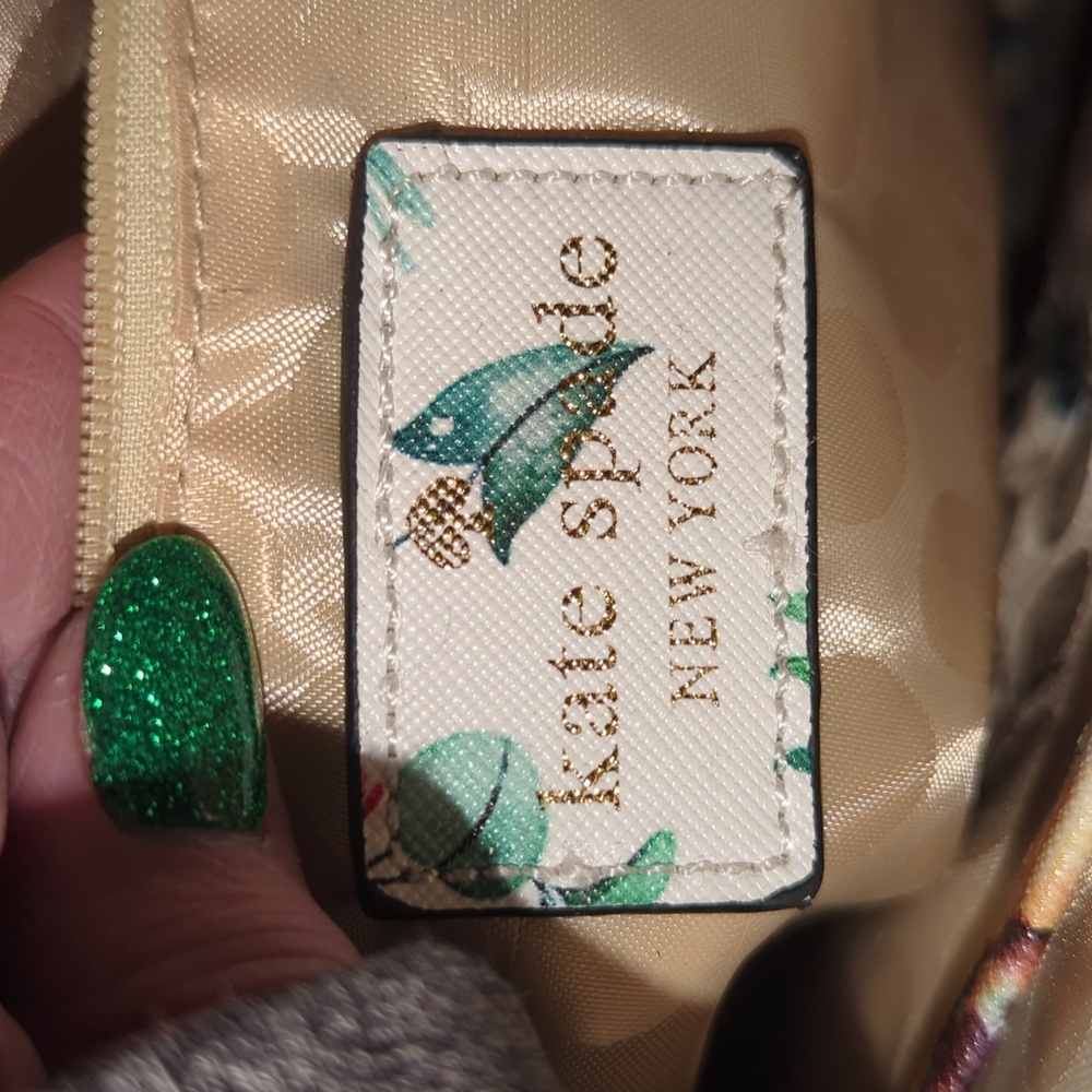 Well Used Kate Spade 🌻 Tote - Picture 9 of 17